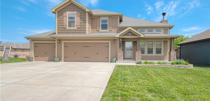 1902 NE 197TH Court, Smithville, MO 64089