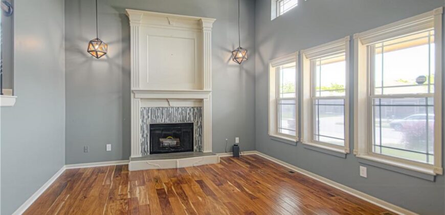 1902 NE 197TH Court, Smithville, MO 64089