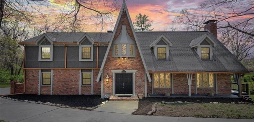 4015 N Briarcliff Road, Kansas City, MO 64116