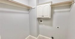 8636 N Utica Avenue, Kansas City, MO 64053