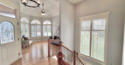 8636 N Utica Avenue, Kansas City, MO 64053