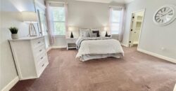 8636 N Utica Avenue, Kansas City, MO 64053