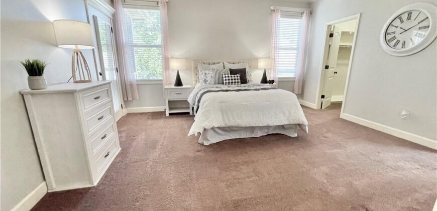 8636 N Utica Avenue, Kansas City, MO 64053