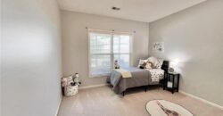 8636 N Utica Avenue, Kansas City, MO 64053