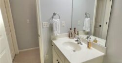 8636 N Utica Avenue, Kansas City, MO 64053