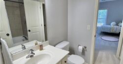 8636 N Utica Avenue, Kansas City, MO 64053