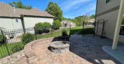 8636 N Utica Avenue, Kansas City, MO 64053