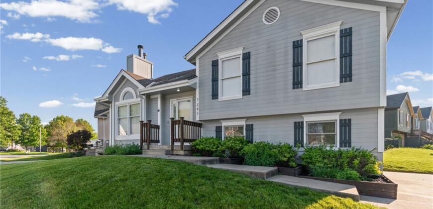 7205 N Hickory Street, Kansas City, MO 64118
