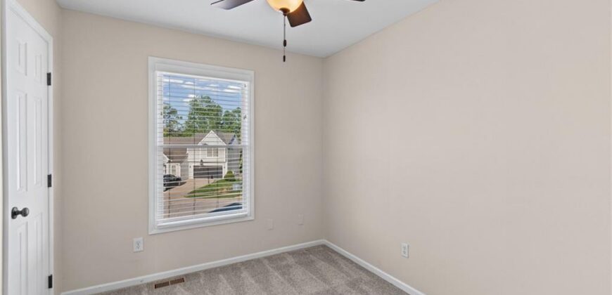 7205 N Hickory Street, Kansas City, MO 64118