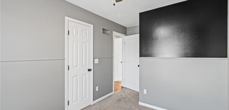 7205 N Hickory Street, Kansas City, MO 64118