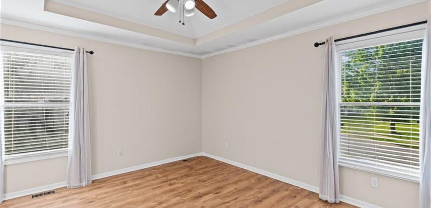 7205 N Hickory Street, Kansas City, MO 64118