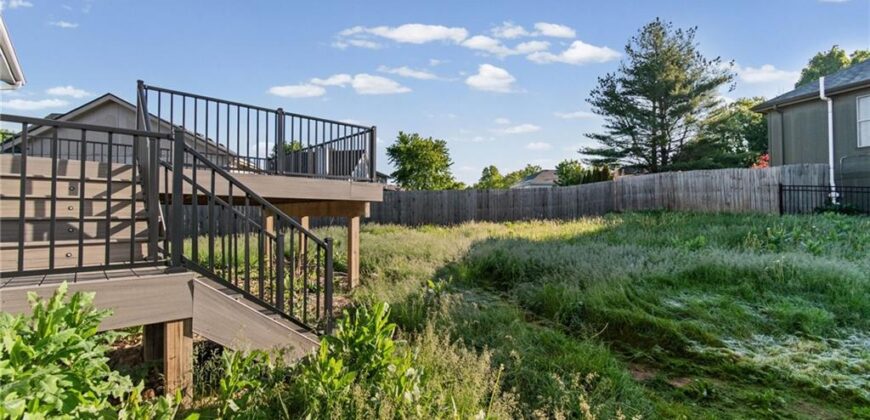 7205 N Hickory Street, Kansas City, MO 64118