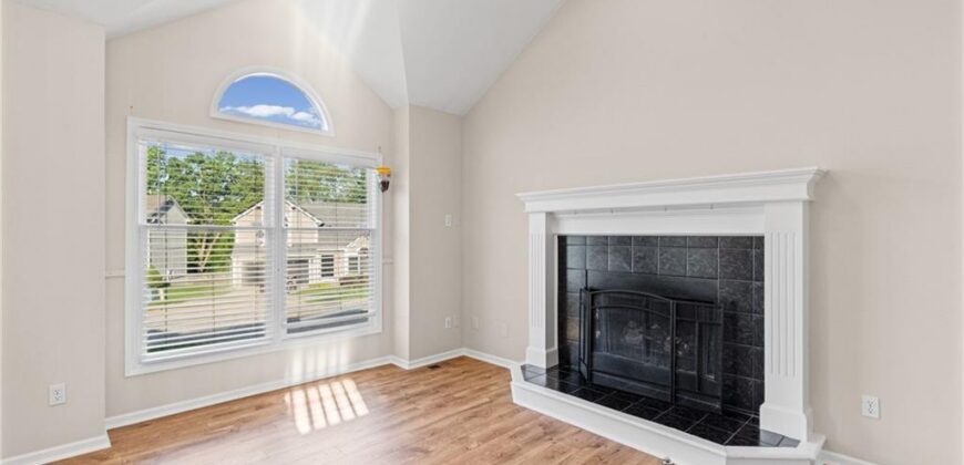 7205 N Hickory Street, Kansas City, MO 64118