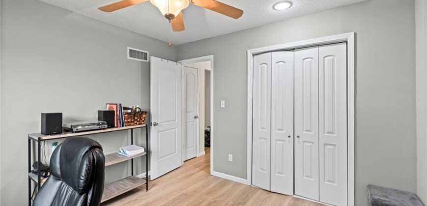 8709 N Hull Avenue, Kansas City, MO 64154