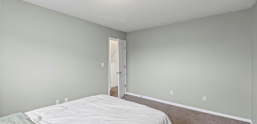 8709 N Hull Avenue, Kansas City, MO 64154