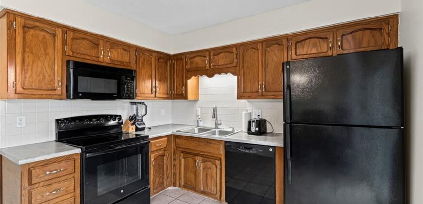 8709 N Hull Avenue, Kansas City, MO 64154