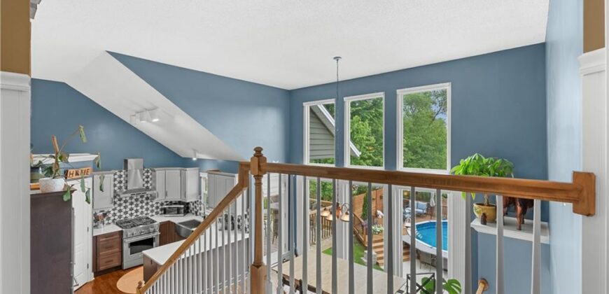 1834 White Tail Lane, Liberty, MO 64068