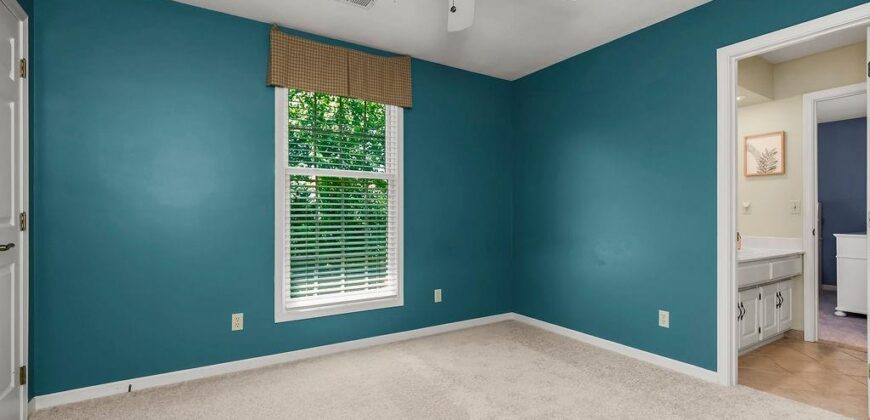 6004 NW 78th Court, Kansas City, MO 64151