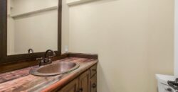 6004 NW 78th Court, Kansas City, MO 64151