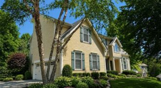 6004 NW 78th Court, Kansas City, MO 64151