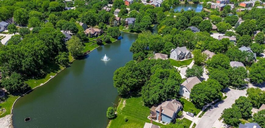 6004 NW 78th Court, Kansas City, MO 64151
