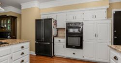 6004 NW 78th Court, Kansas City, MO 64151