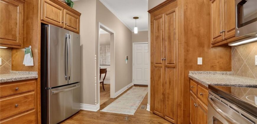 11107 N MADISON Court, Kansas City, MO 64155