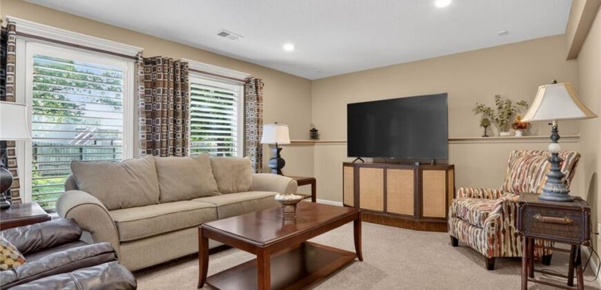 11107 N MADISON Court, Kansas City, MO 64155