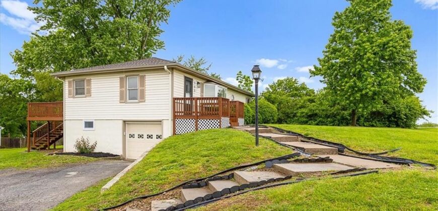 505 NW 82nd Street, Kansas City, MO 64118