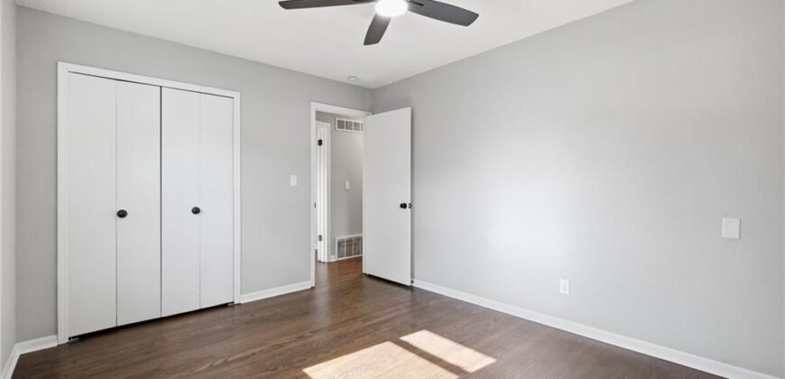 3401 NE 67th Street, Gladstone, MO 64119