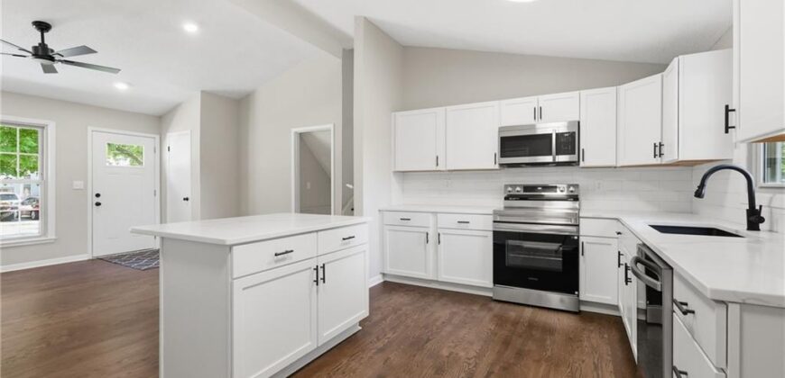 3401 NE 67th Street, Gladstone, MO 64119