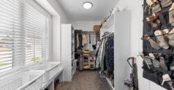 5587 Thousand Oaks Drive, Parkville, MO 64152