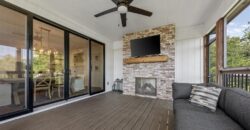 5587 Thousand Oaks Drive, Parkville, MO 64152