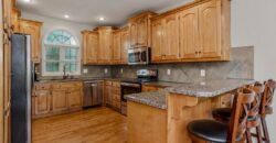 9105 N Kansas Court, Kansas City, MO 64156