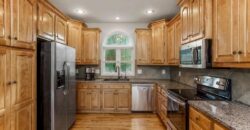 9105 N Kansas Court, Kansas City, MO 64156
