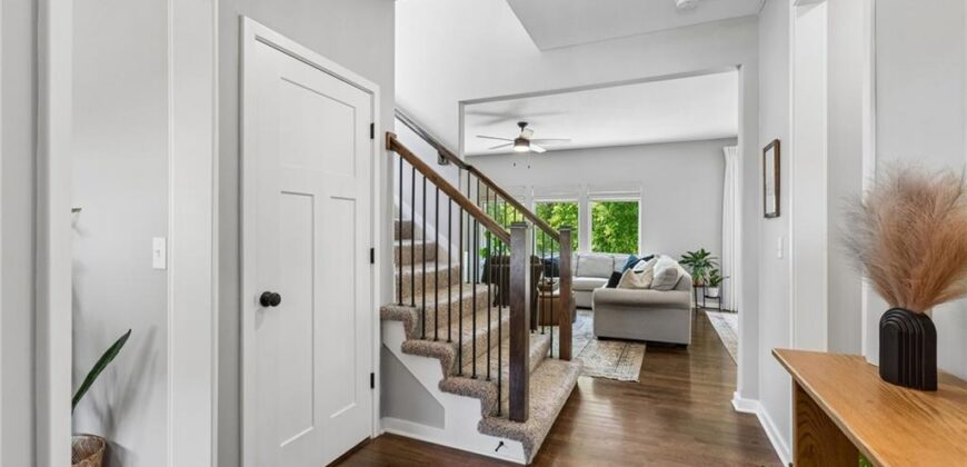 16135 Giorgia Street, Parkville, MO 64152