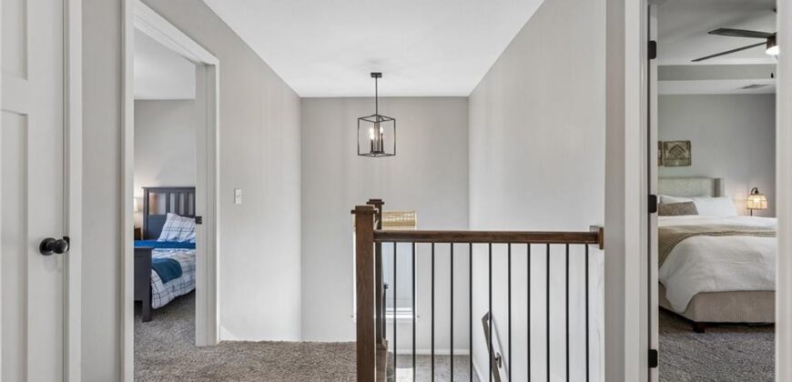 16135 Giorgia Street, Parkville, MO 64152