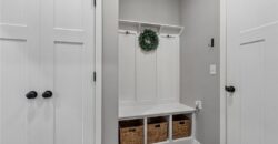 16135 Giorgia Street, Parkville, MO 64152