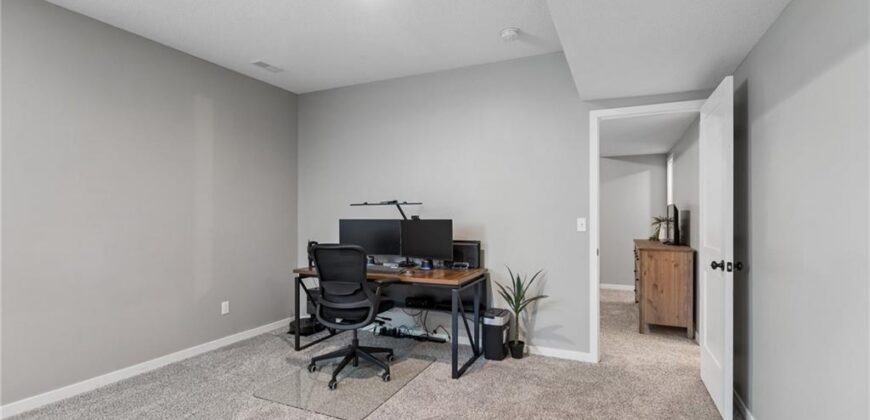 16135 Giorgia Street, Parkville, MO 64152