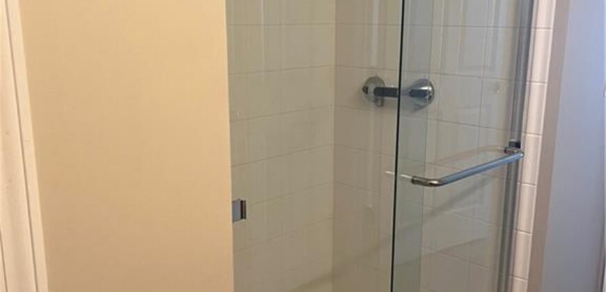 5600 NE 80th Unit 2 A Terrace, Kansas City, MO 64119