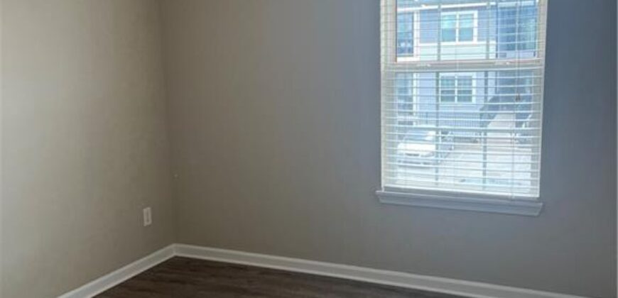 5600 NE 80th Unit 2 A Terrace, Kansas City, MO 64119