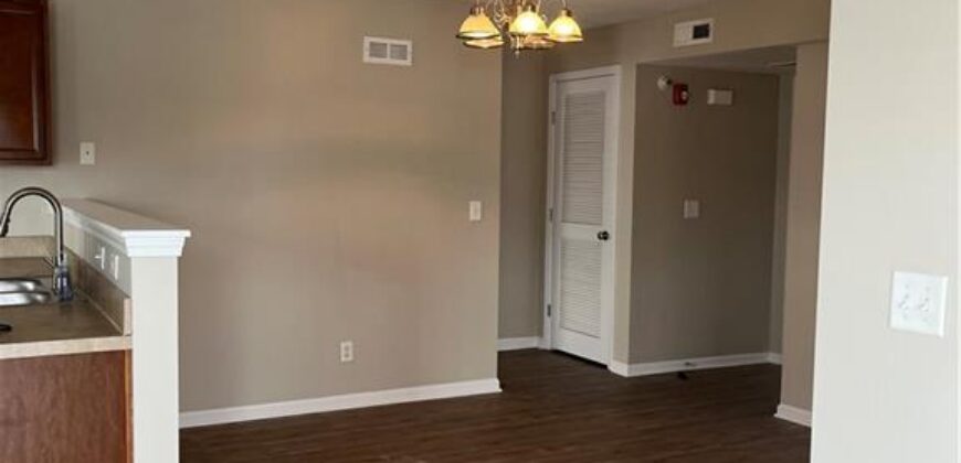 5600 NE 80th Unit 2 A Terrace, Kansas City, MO 64119