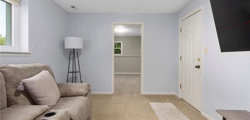 5330 NW 87th Court, Kansas City, MO 64154