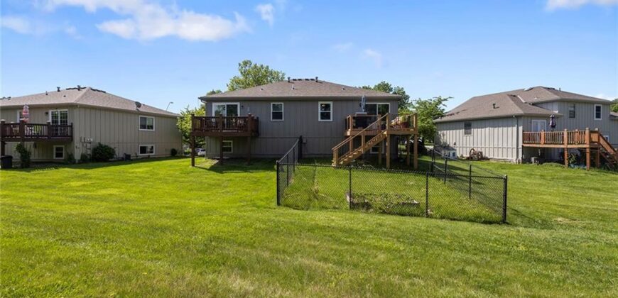 5330 NW 87th Court, Kansas City, MO 64154