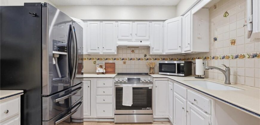 1032 NW 70TH Court, Kansas City, MO 64118