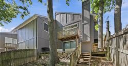 1032 NW 70TH Court, Kansas City, MO 64118