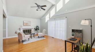 1032 NW 70TH Court, Kansas City, MO 64118