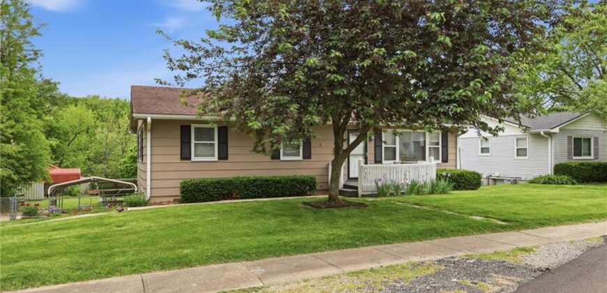 409 5th Street, Weston, MO 64098