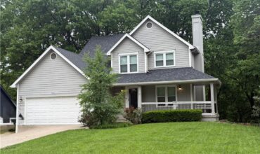 1500 Amesbury Avenue, Liberty, MO 64068