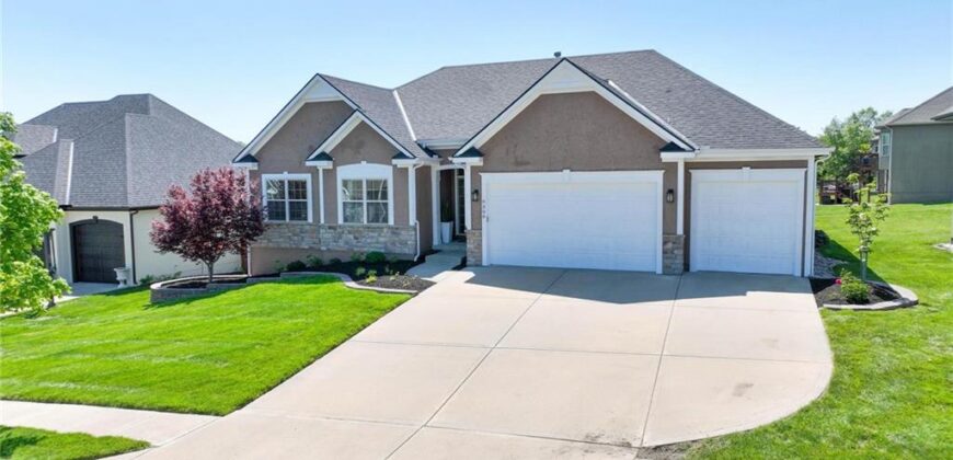 9308 N Bellview Avenue, Kansas City, MO 64155